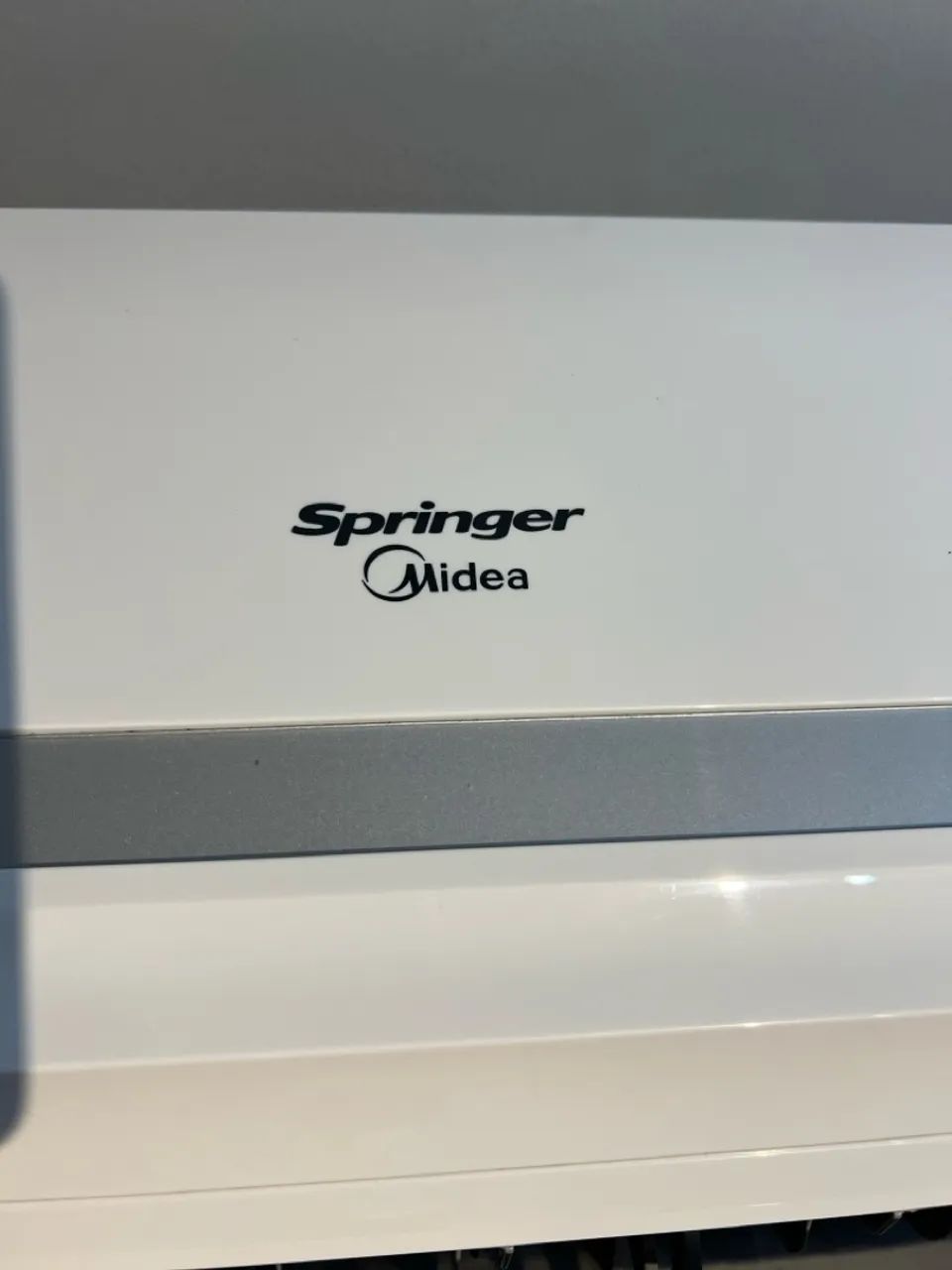 Ar condicionado e Cortinas de ar semi novos com pouco tempo de uso!! - Foto 2