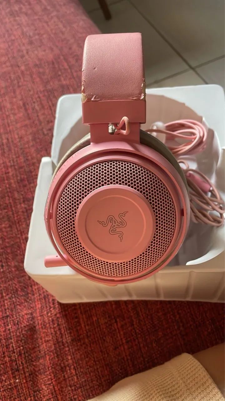Razer Kraken V2 Pink Headset64303554514689120