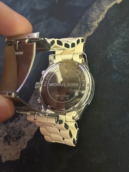 Relógio Michael Kors Feminino MK-8108 - Foto 5