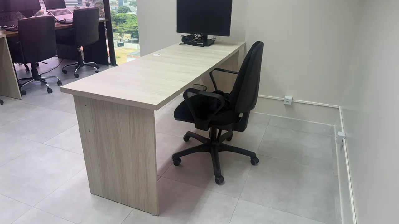 Mesa de Escritório 432209238384988161