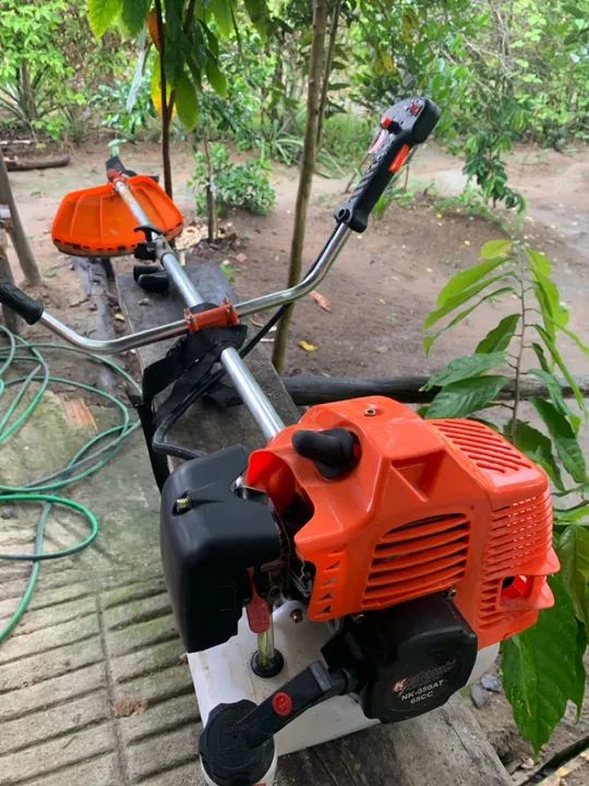 Roçadeira à Gasolina 3hp 65cc Nakasaki 650pro - Foto 4