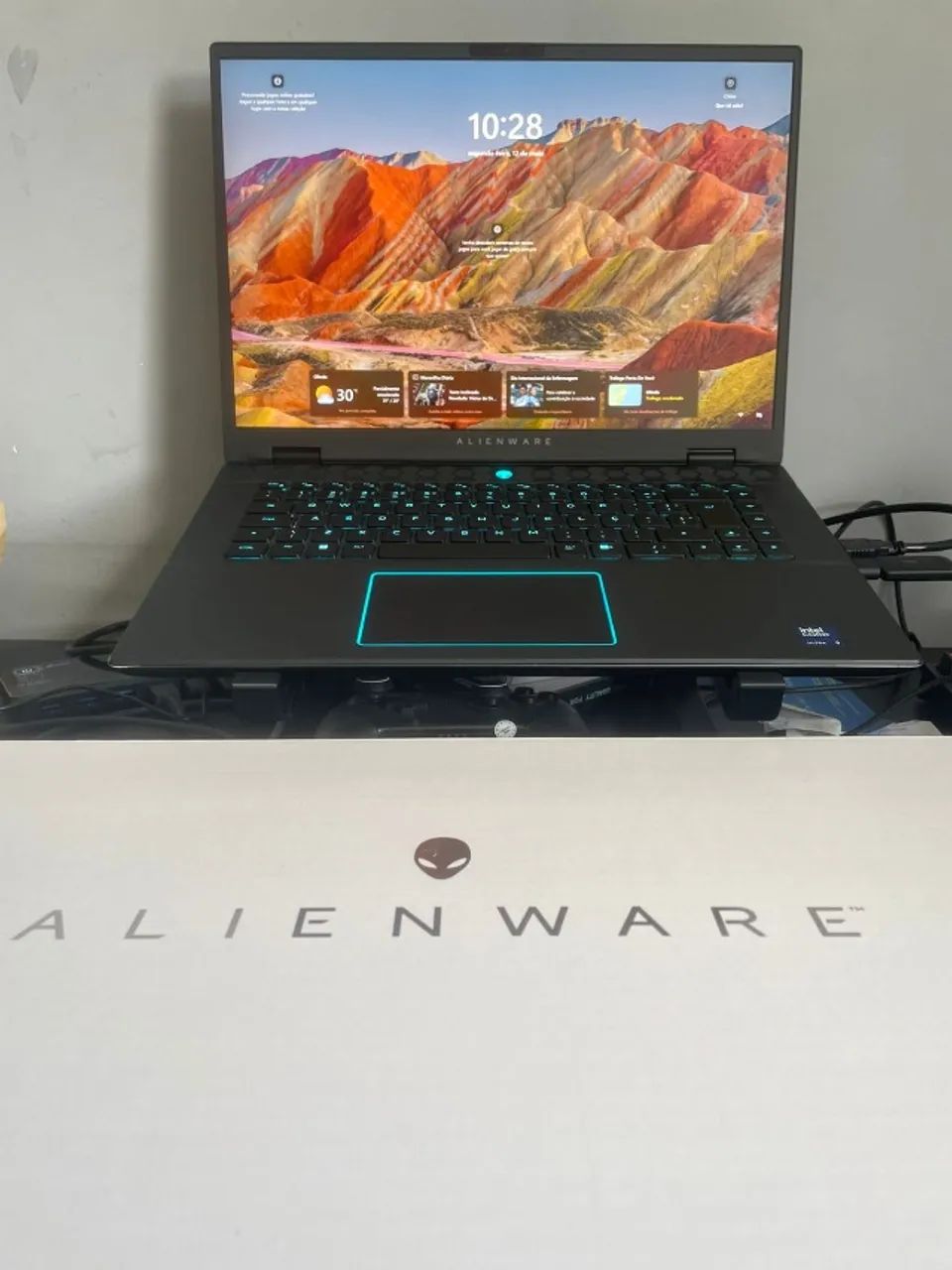 ALIENWARE M16 R2 - 32GB RAM - 2 TB SSD - I9 RTX4070 - Foto 2