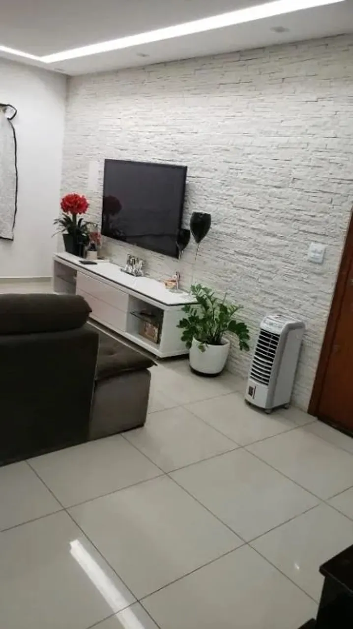 Sobrado em Ponte Rasa - São Paulo