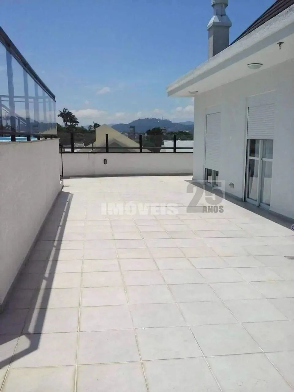 Cobertura à venda em Coqueiros - Florianópolis