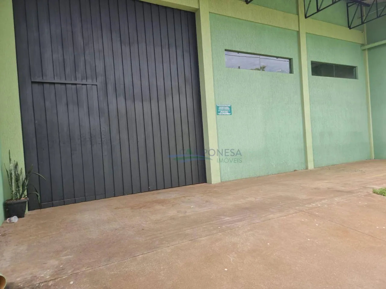 Barracão para alugar, 350 m² por R$ 8.000,00/mês - Antares - Londrina/PR