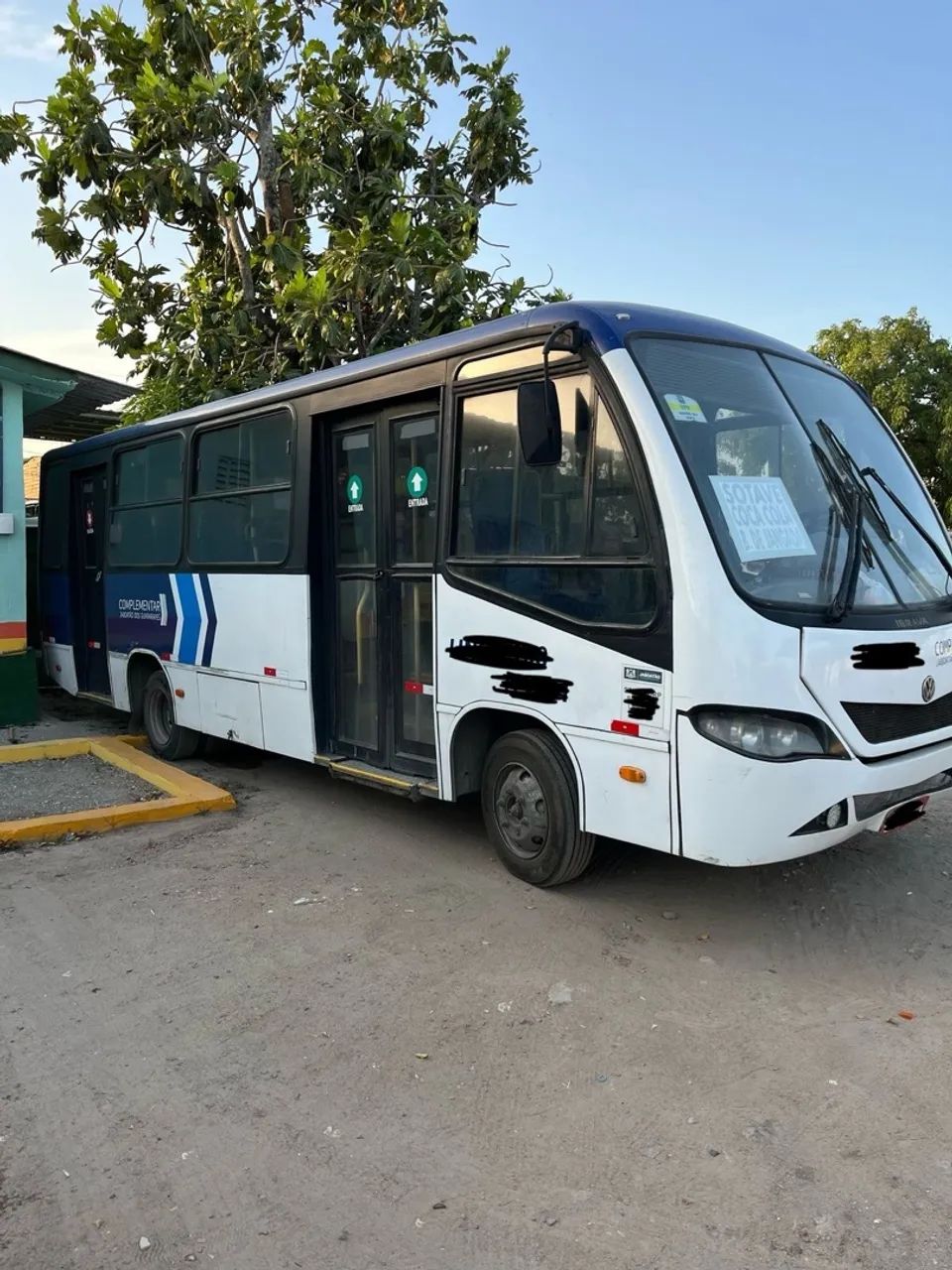 Vendo micro ônibus com praça - Foto 4