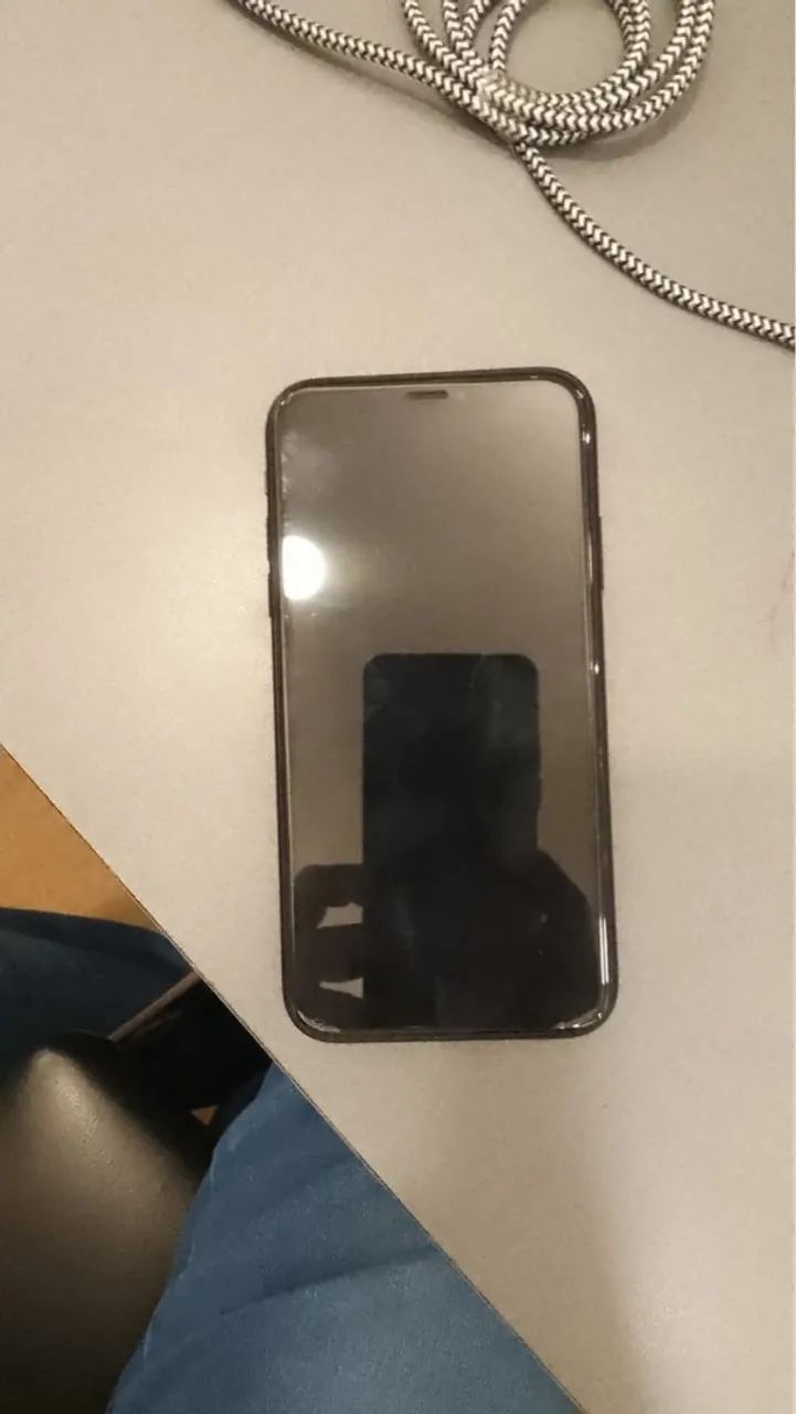 iPhone XR em perfeito estado 