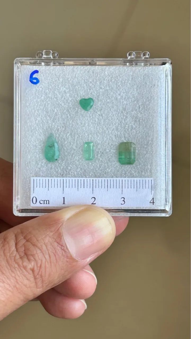 Pedras preciosas de esmeralda - Foto 3