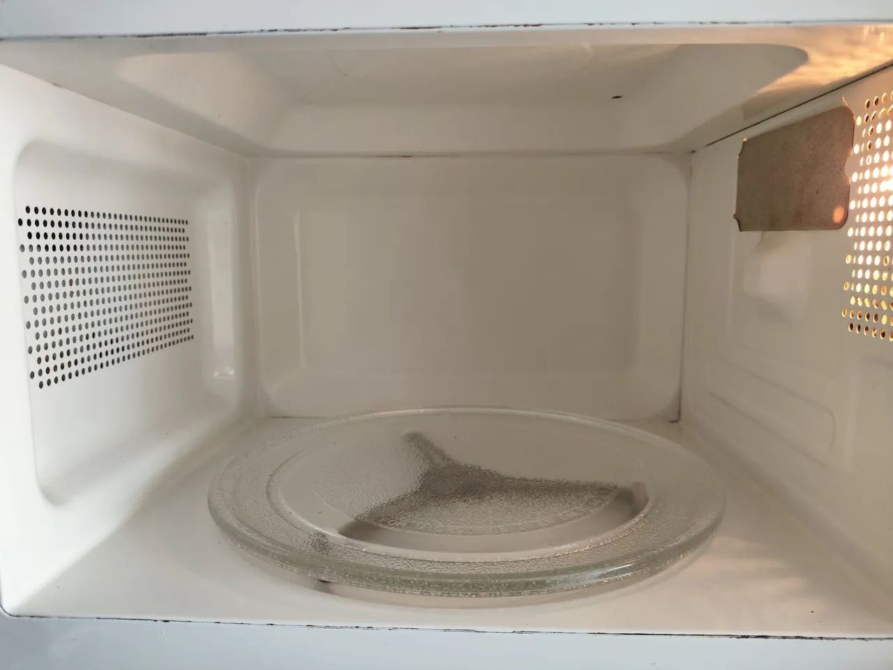 Microondas Philco,20 lts,110 volts, entrego e dou garantia  - Foto 4