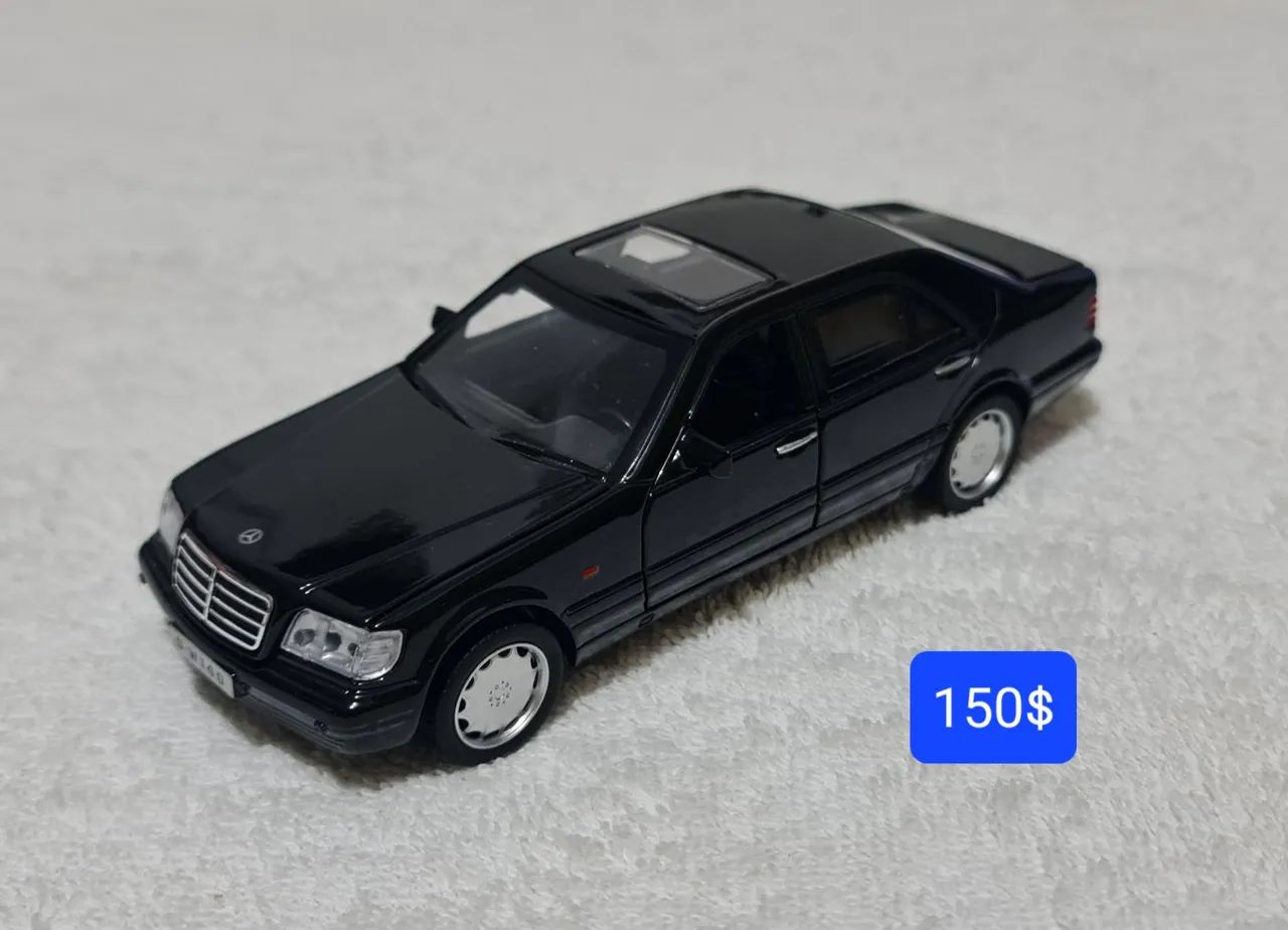Carrinho miniatura Mercedes-Benz Classic S-W140 