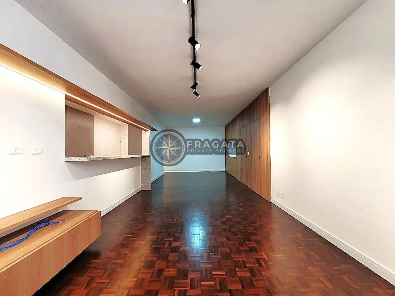 Apartamento reformado com 135m² - 3 dormitórios sendo 1 suíte e 1 vaga - Jardim Paulista/S - Foto 3