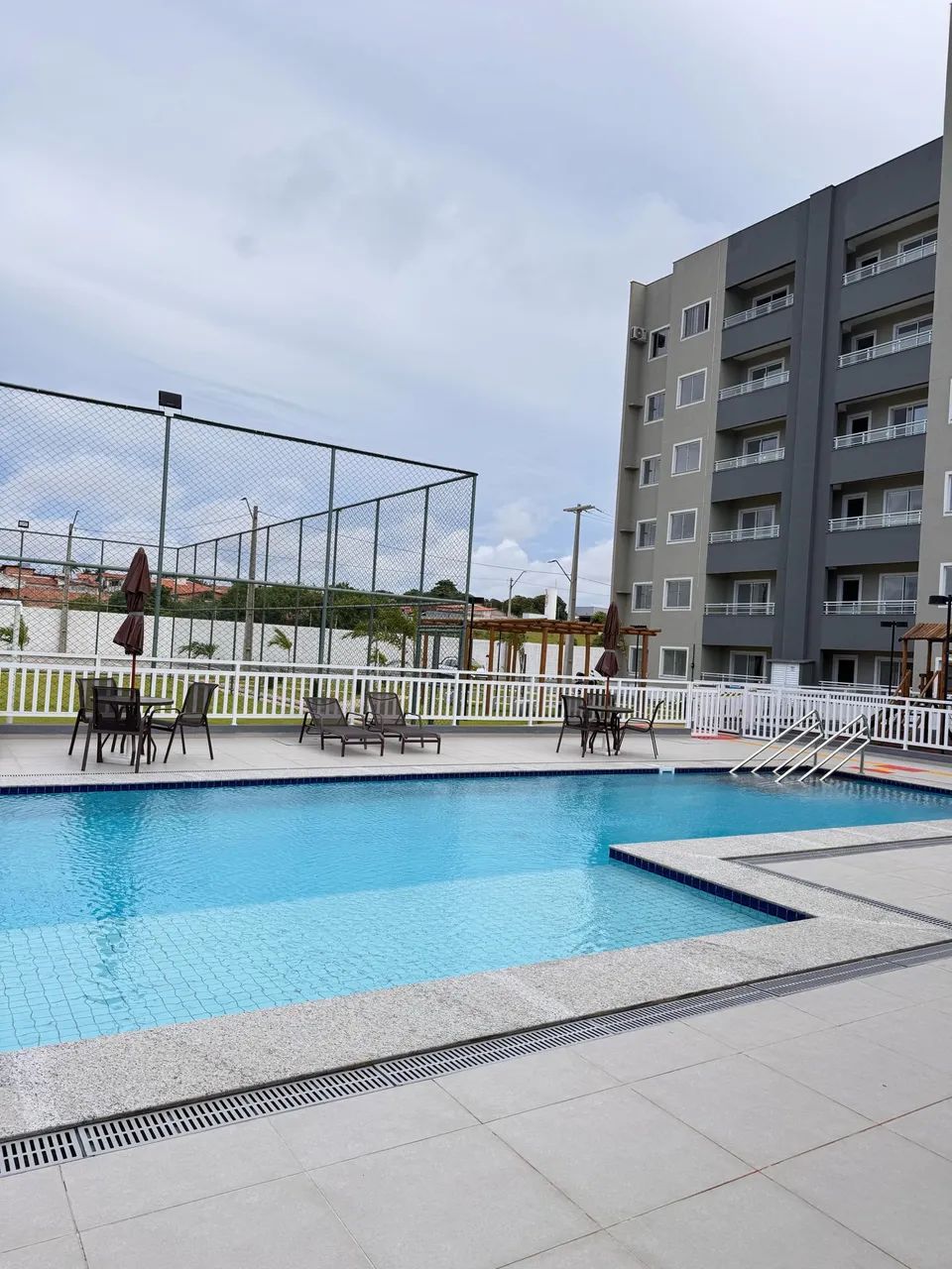 Passo Chave Apartamento no Prime Calhau 1 com 3 Quartos
