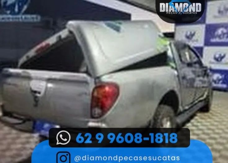 Mitsubishi L200 Triton - 4x4 - peças e sucata - Foto 3