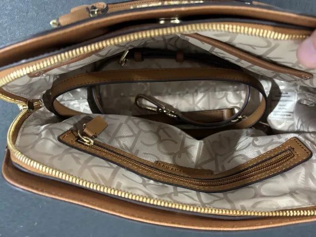 bolsa calvin klein lucy crossbody - Foto 2