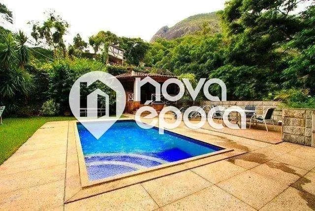Lagoa | Casa 6 quartos, sendo 3 suites