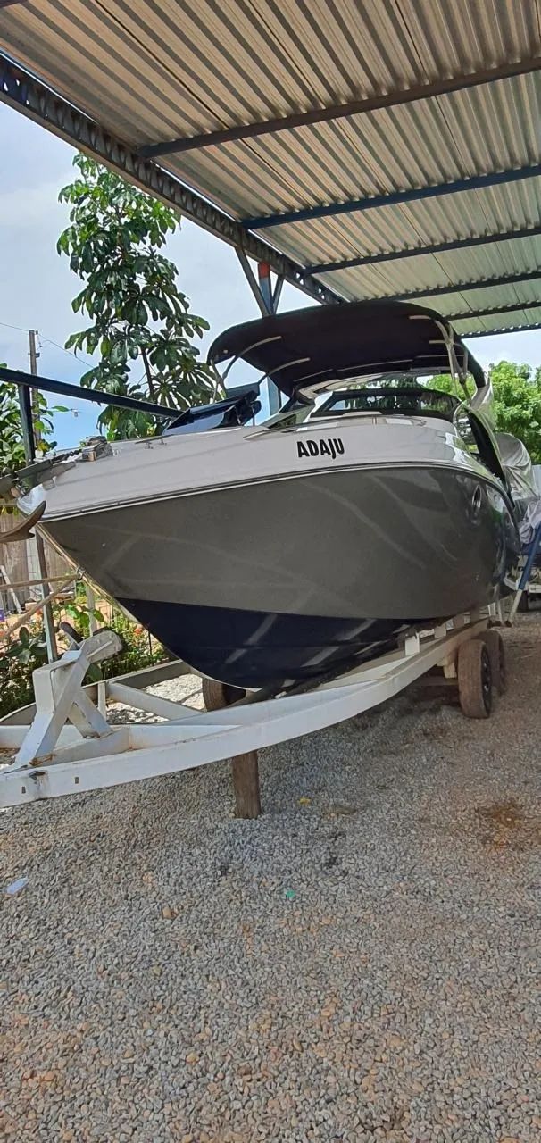 Lancha Royal Mariner 270 proa aberta Motor Volvo penta 280 2017 - Foto 3