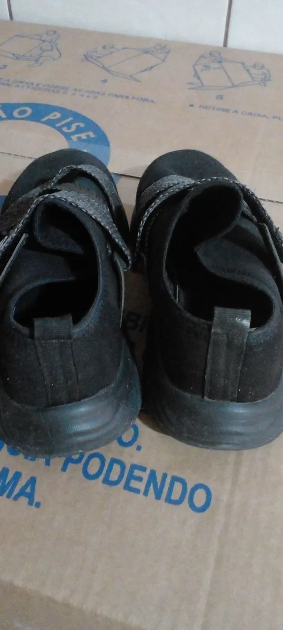 Tenis infantil menino n 32 exelente estado