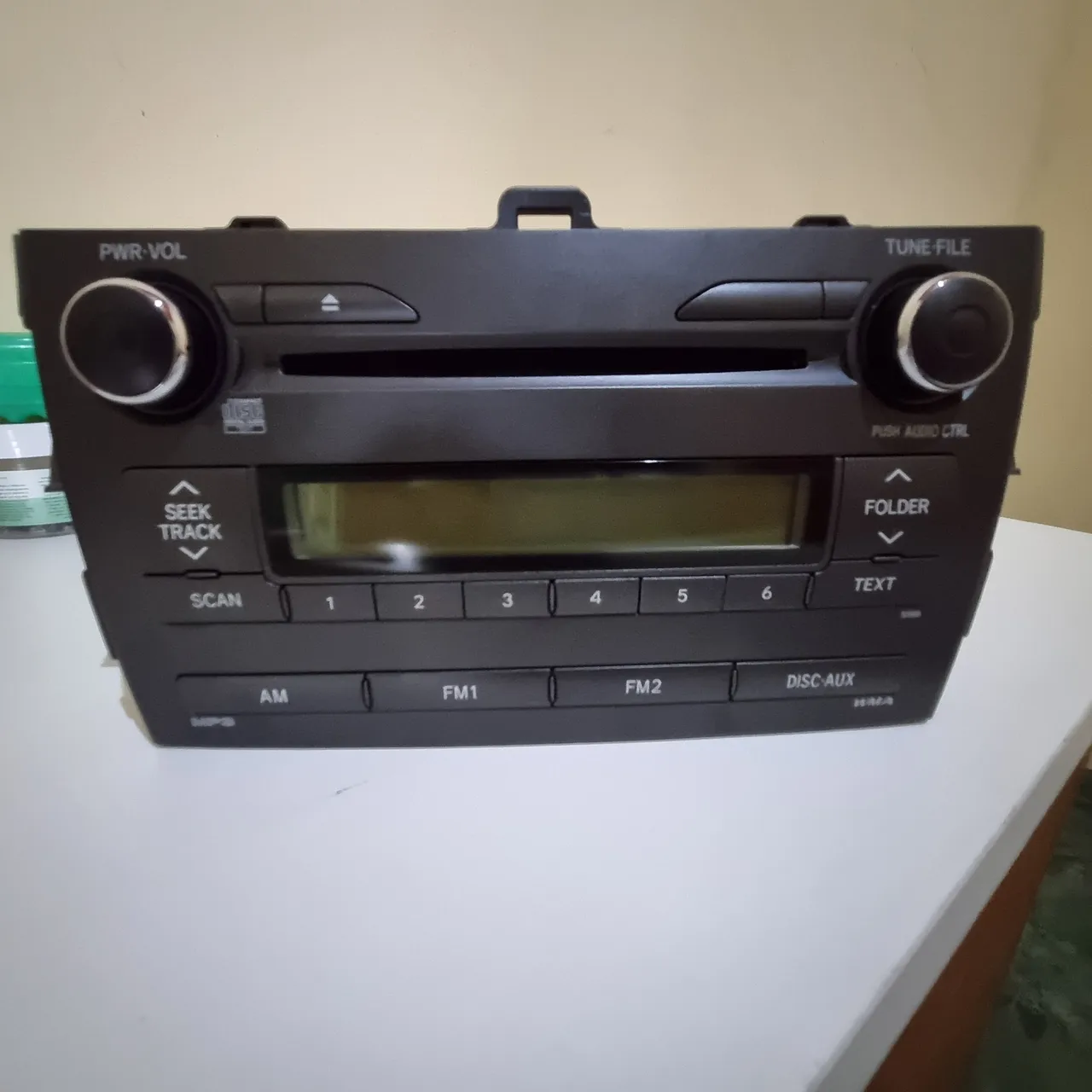 Som e Multimídia Toyota corolla 2014 Gli