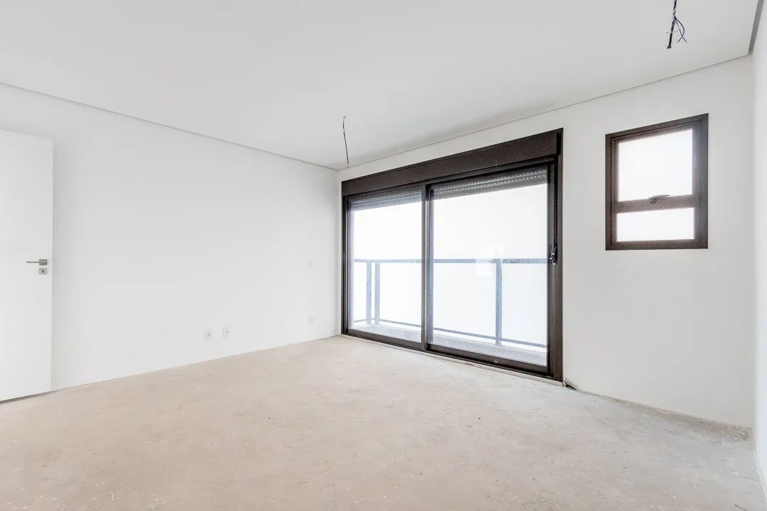 Apartamento tipo para venda com 4 quartos, sendo 4 suítes, 310m² - Foto 5
