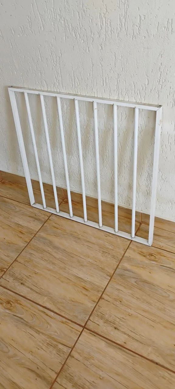 Grade de alumínio 78cmx72 cm - Foto 2