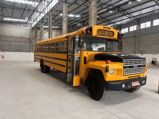 ONIBUS AMERICANO -  RARIDADE