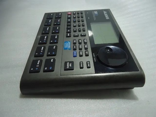 Bateria Alesis Sr18 100% Funcionando , Programada E C/ Pedal Duplo !!! - Foto 4