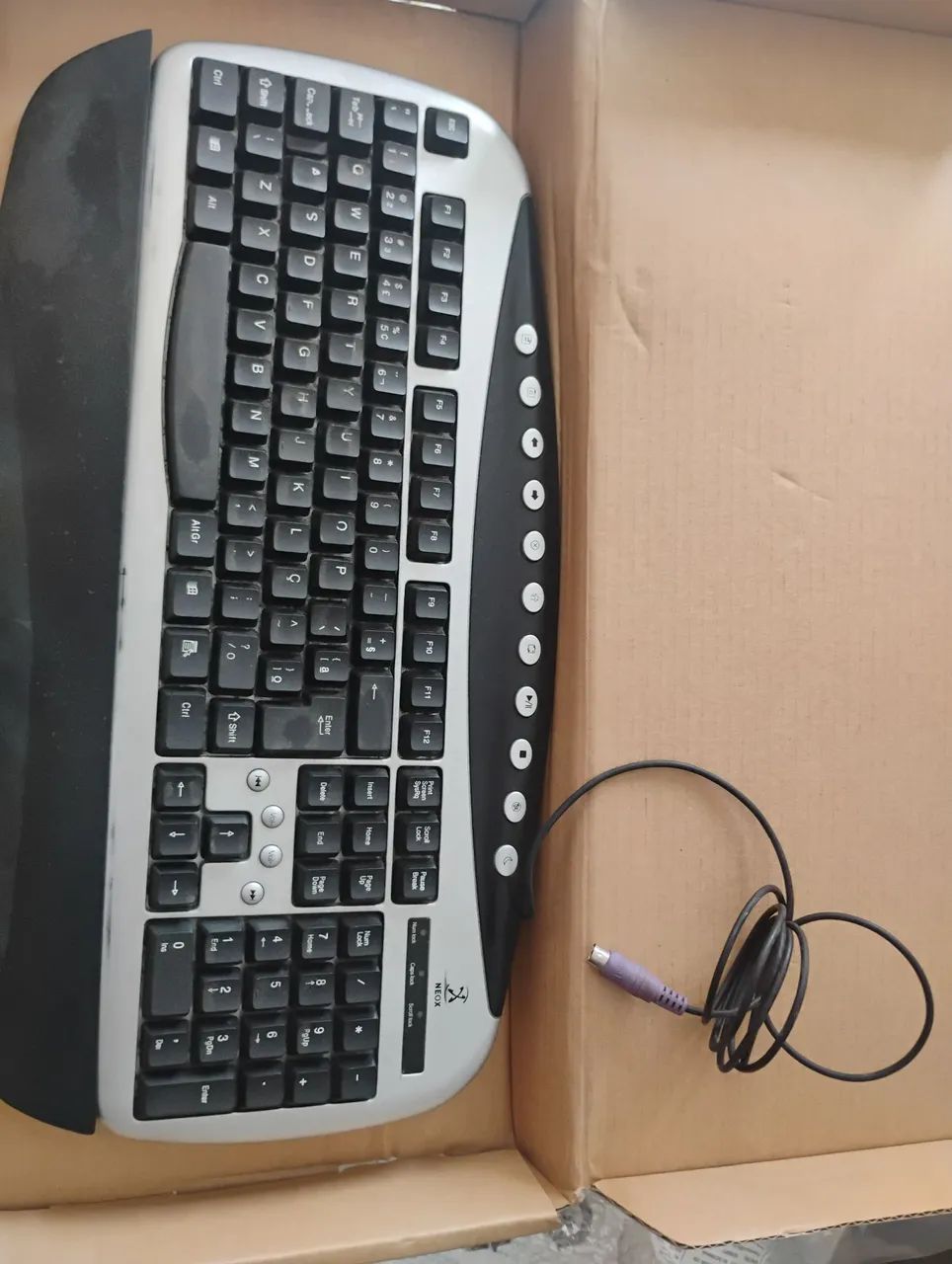 Teclado antigo 