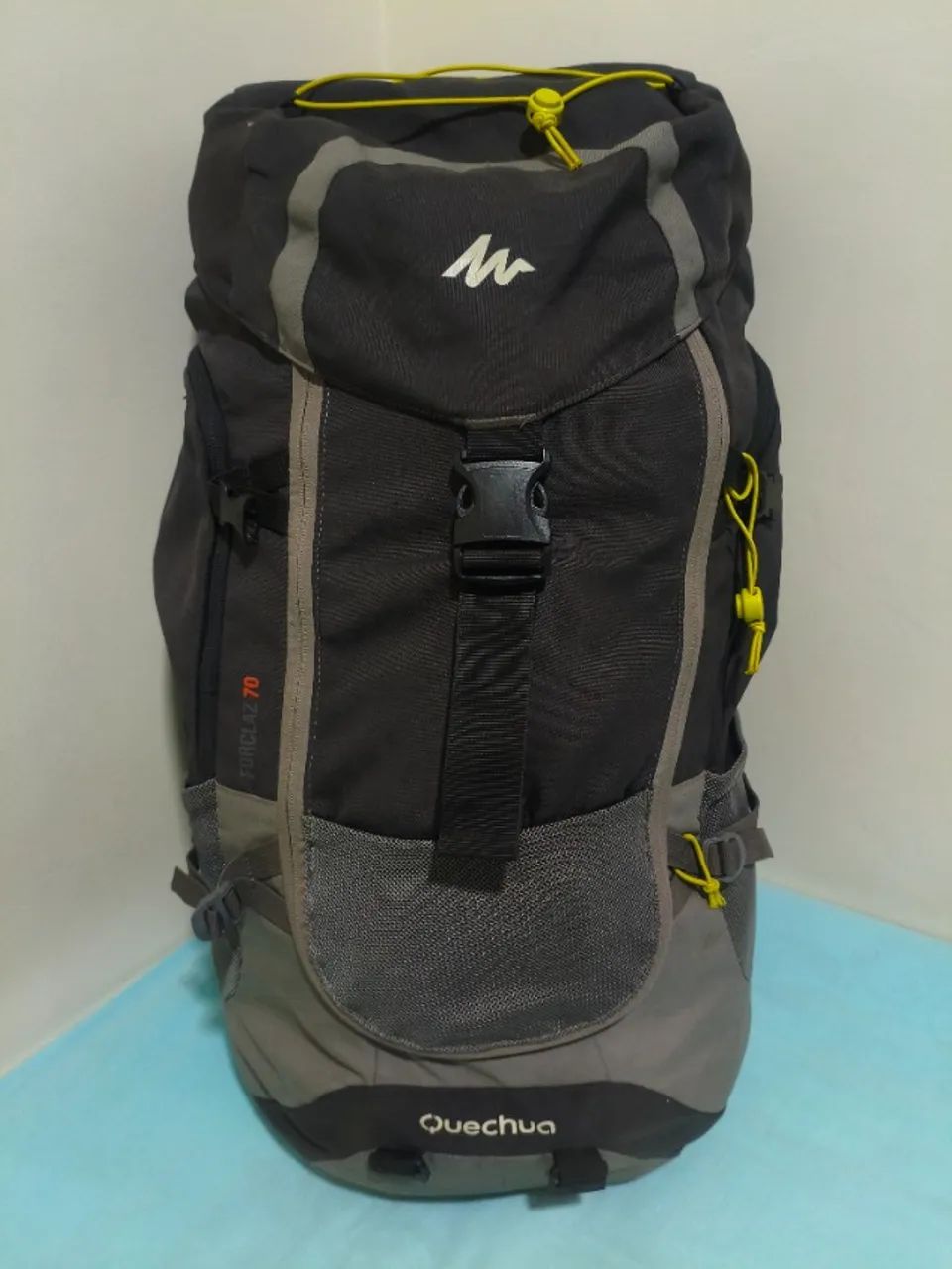 Mochila camping Quechua Forclaz 70