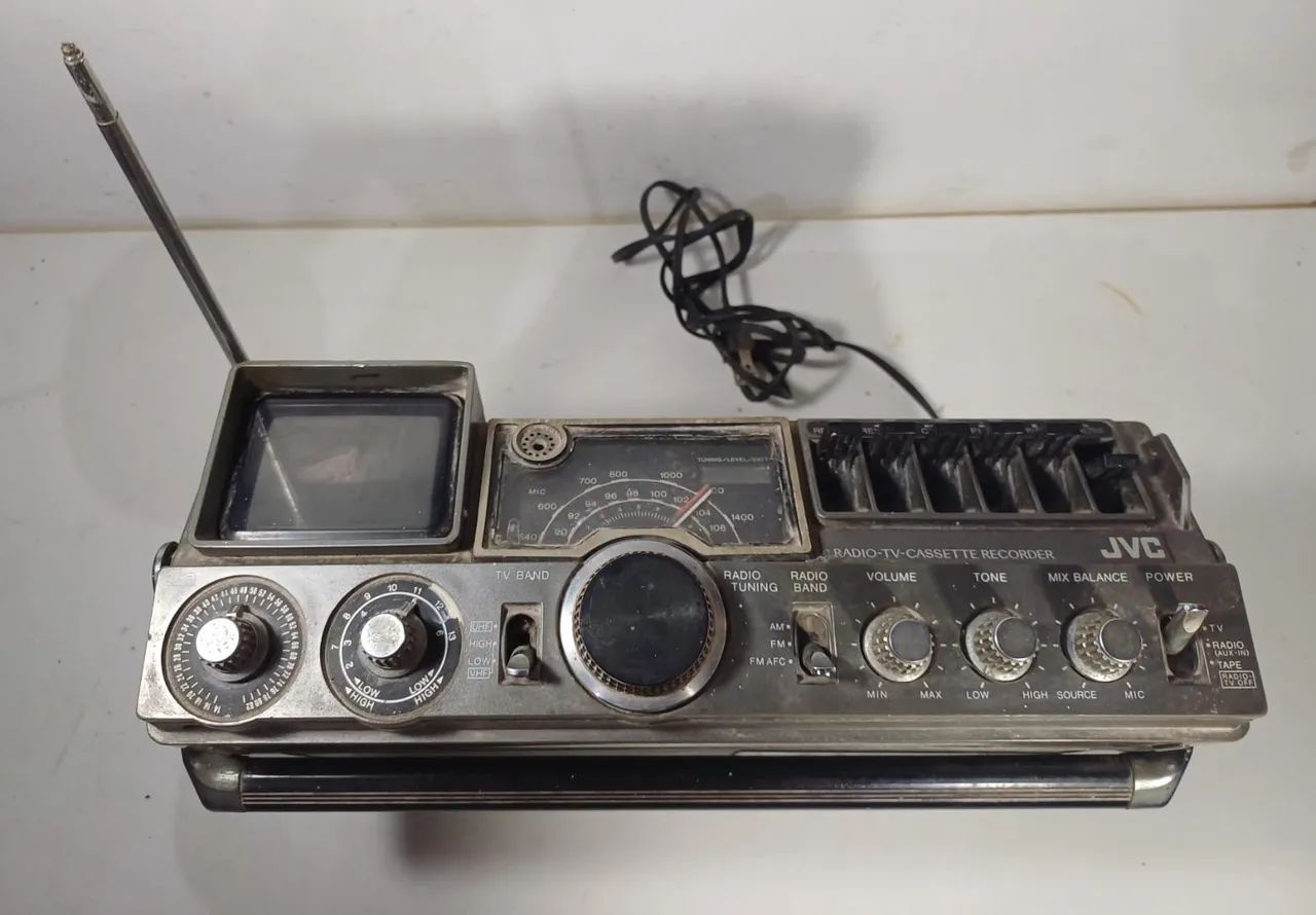 Rádio Gravador JVC Vintage no estado  - Foto 3