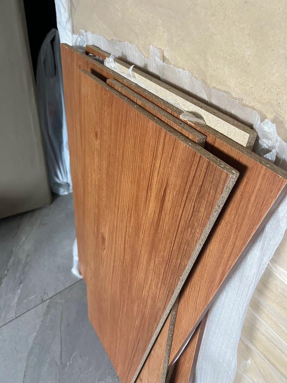 mesa para sala de jantar 160x90 com vidro lapidado - Foto 4