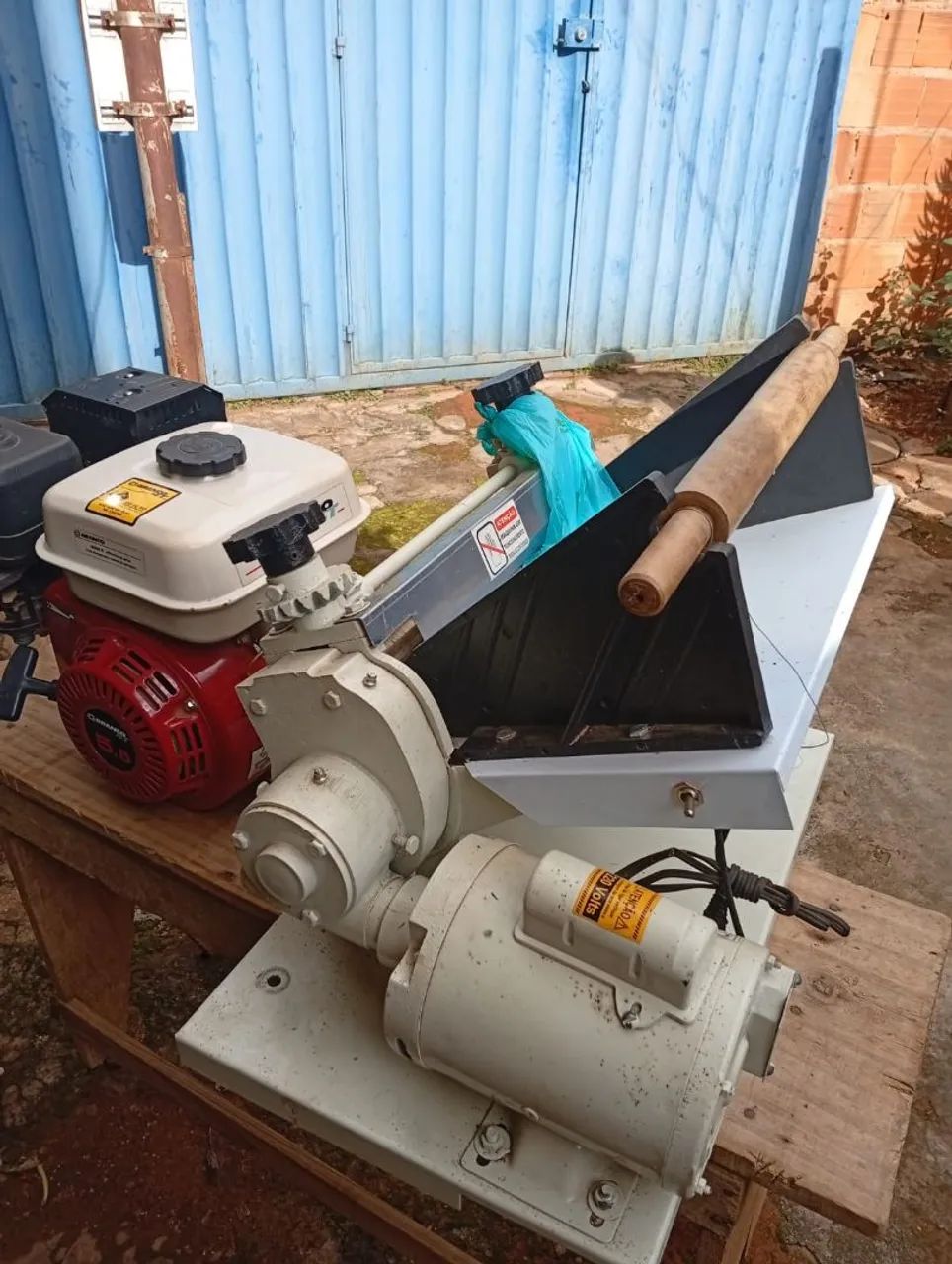 Máquina de moer cana e máquina de abrir massa de pastel - Foto 5