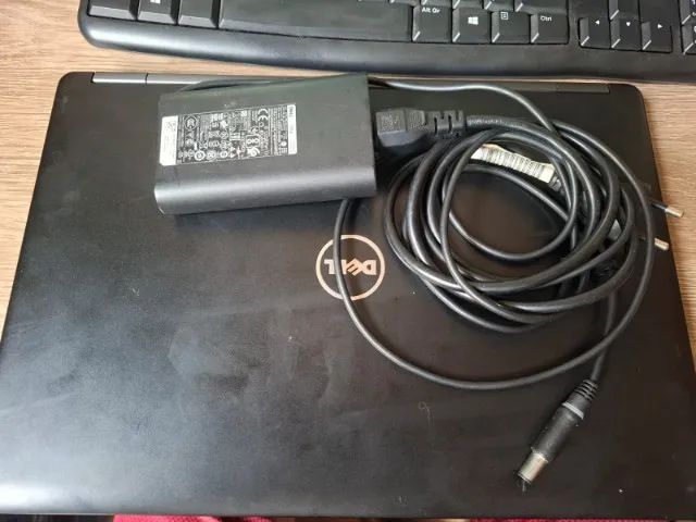 Notebook DELL latitude 5480 Core i7 8gb DDR4 SSD256gb e placa de vídeo - Foto 4