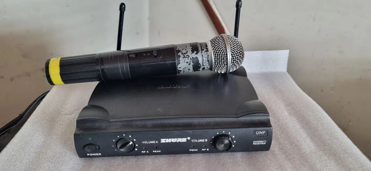 Microfone Sem Fio SHURE UHF