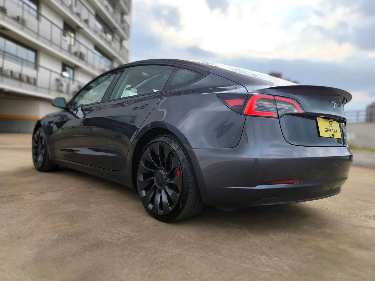 Tesla Model 3 Elétrico AWD Performance, foto 11 de 20