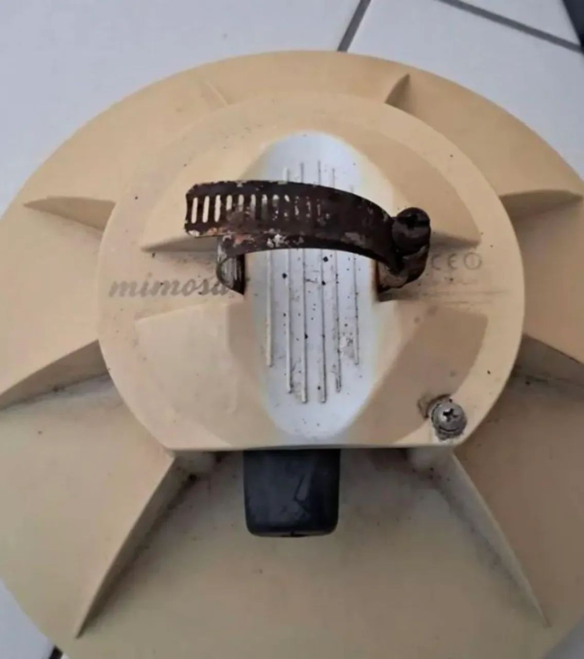 Antena(CPE) da marca MIMOSA, Gigabyte. 