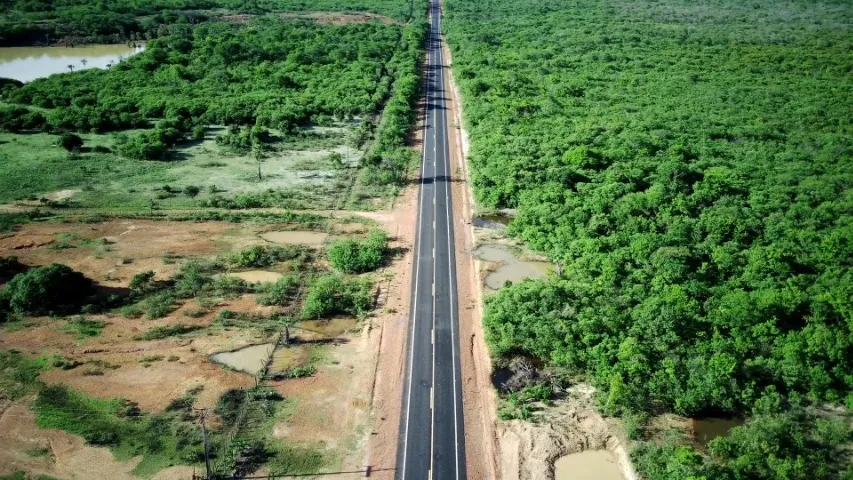 Fazenda 1650 hectares com Rio