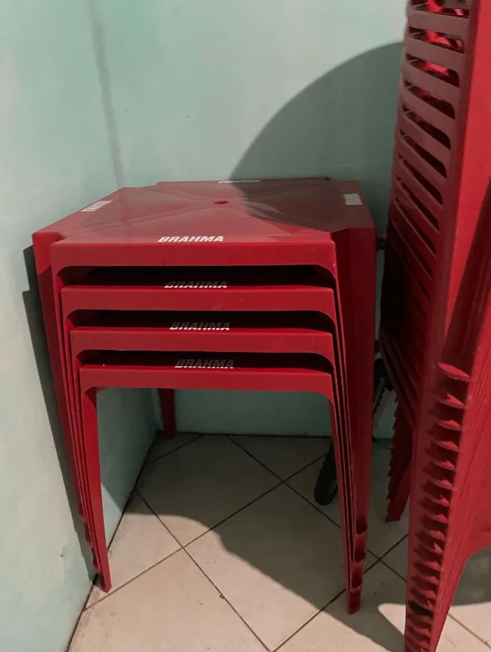 10 jogos mesas e cadeiras plasticas