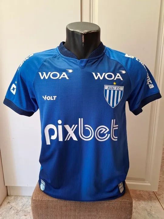 Camisa de Futebol Avaí F.C. - Tamanho P de jogo