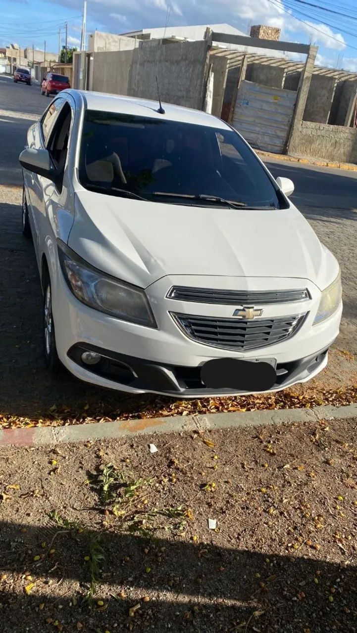 Vende-se Prisma LTZ 1.4 completo em dia !!  - Foto 4