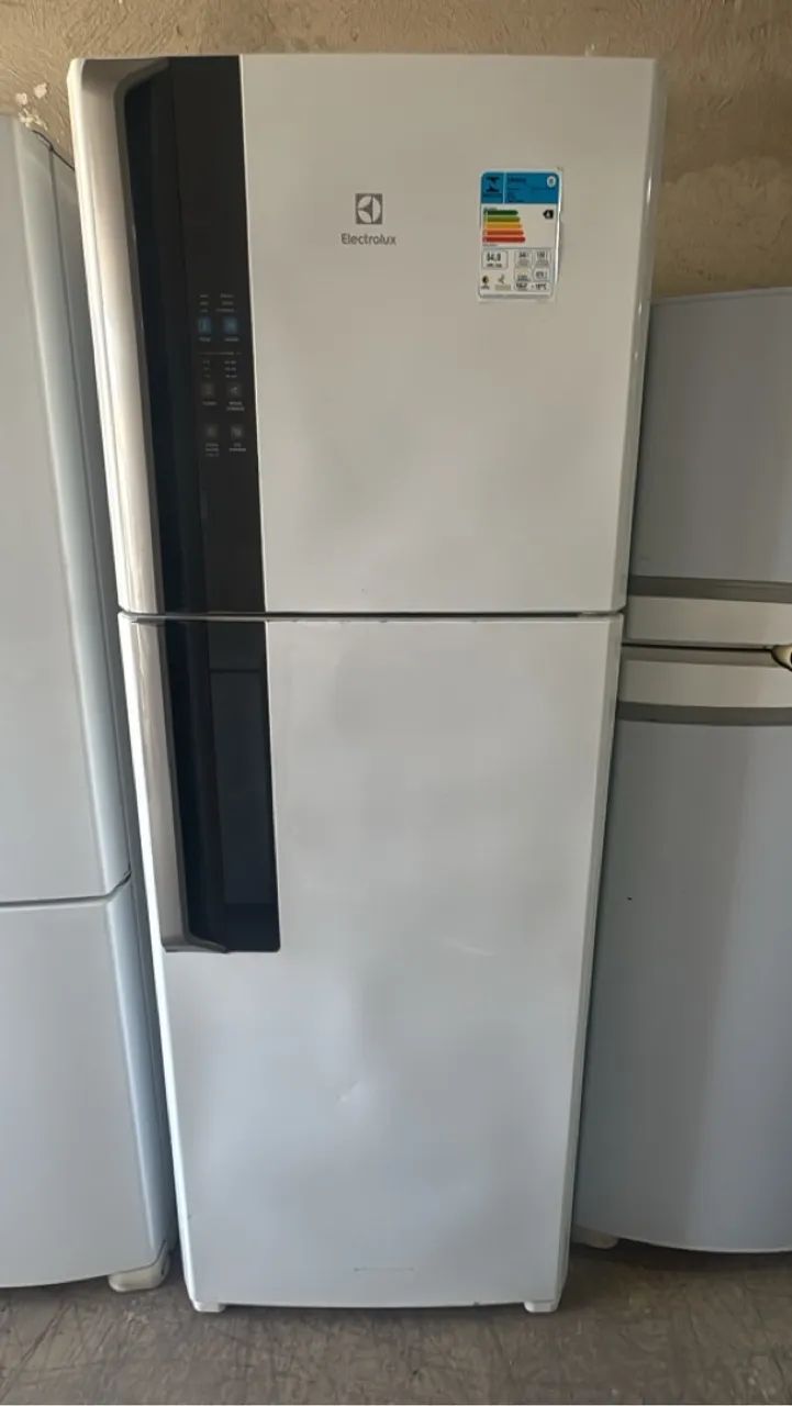 Vende-se Geladeira Electrolux 500 litros frost free