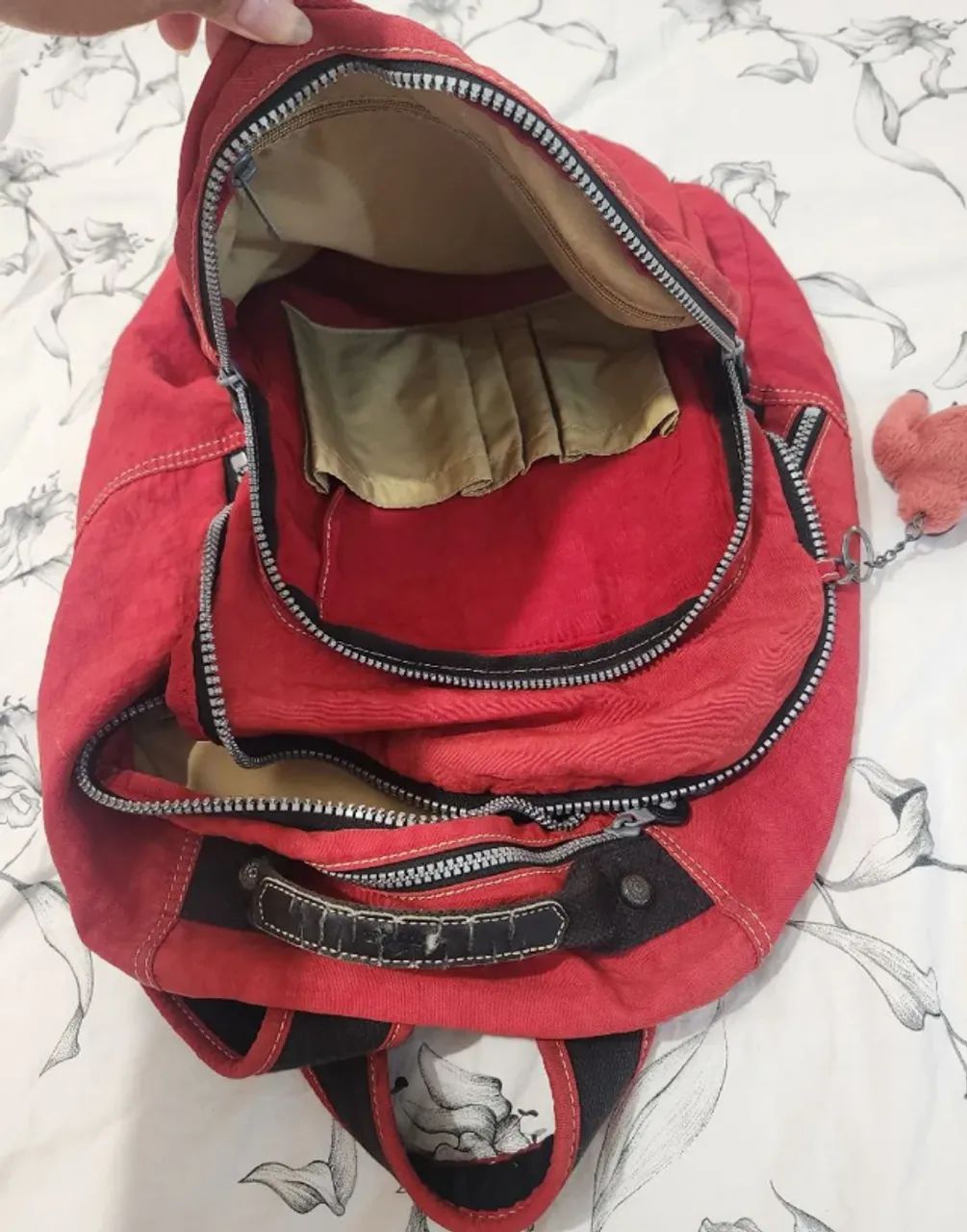 Mochila Kipling Vermelha Importada  - Foto 4