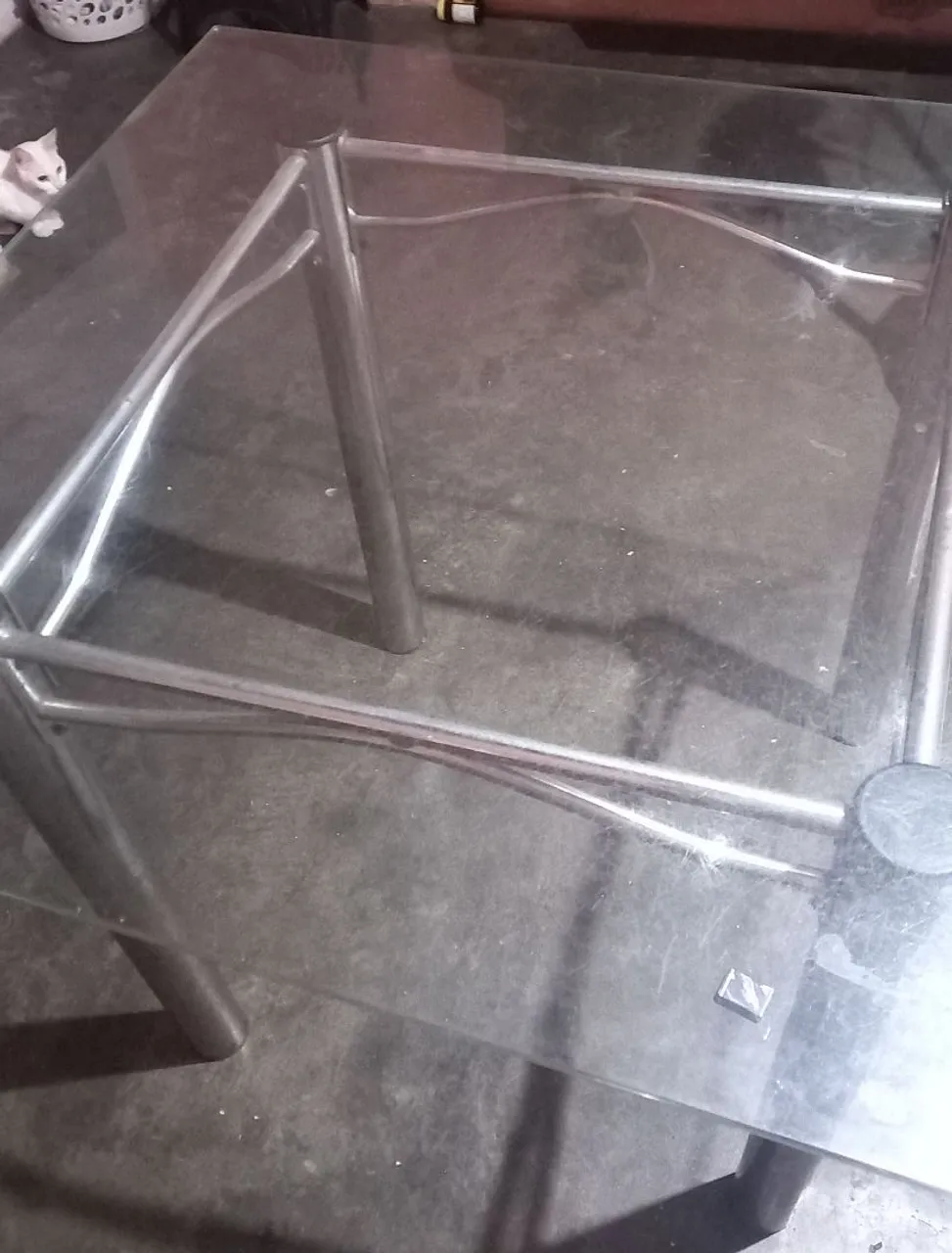 Mesa de Vidro com 3 Cadeiras