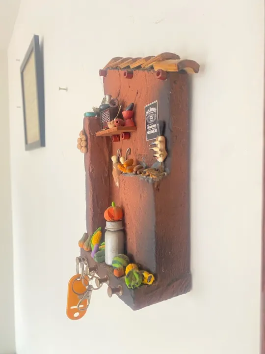 Porta chaves rústico BUDEGA em argila, (25x15cm)