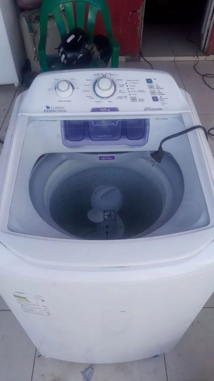 MAQUINA DE LAVAR 10,5kg 
