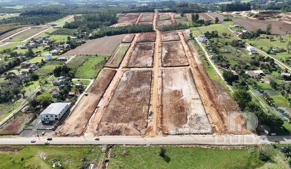 Terreno à venda no Loteamento Varsóvia - Foto 2
