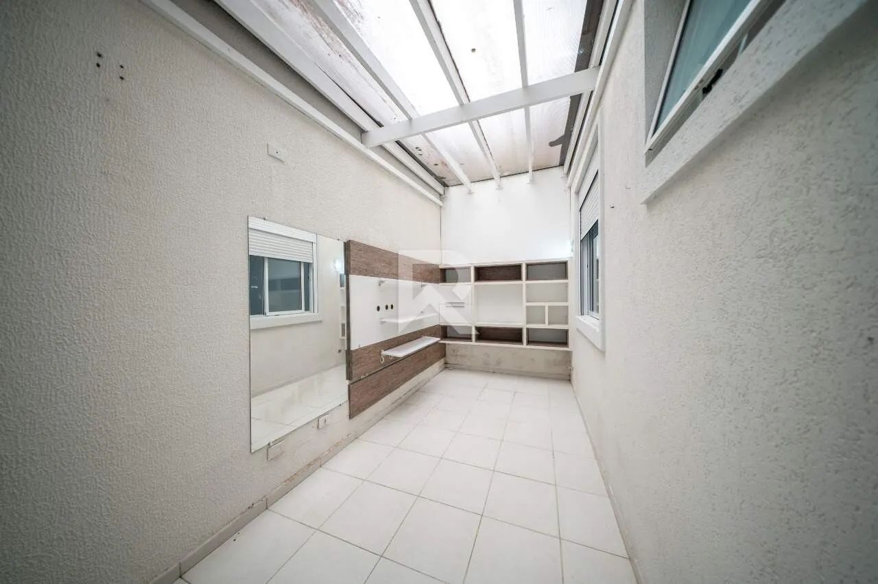 Casa com Amplo Jardim, Piscina e 4 Quartos para Locação, 316 m² - Jardim Social - Curitiba - Foto 18