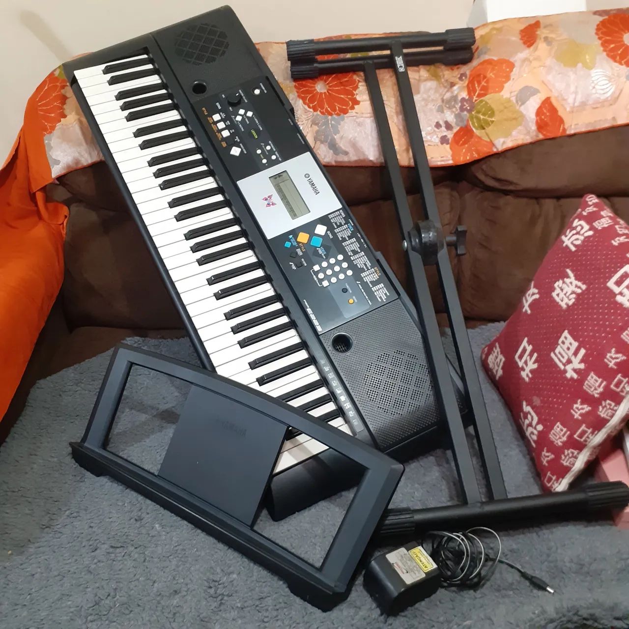 teclado Yamaha E223