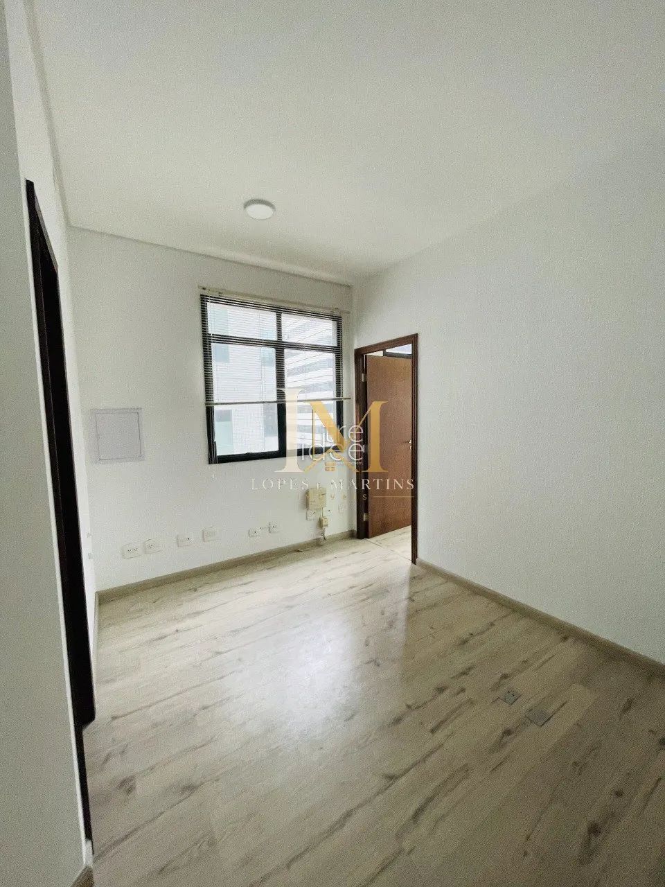 SALA COMERCIAL PARA LOCAÇÃO 50M² - CENTRO CIVICO - CURITIBA - PR - Foto 2
