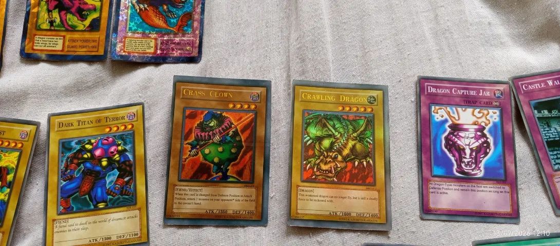74 Cartas Yugi-OH tamanho 5,5cmx8,5cm - Foto 5