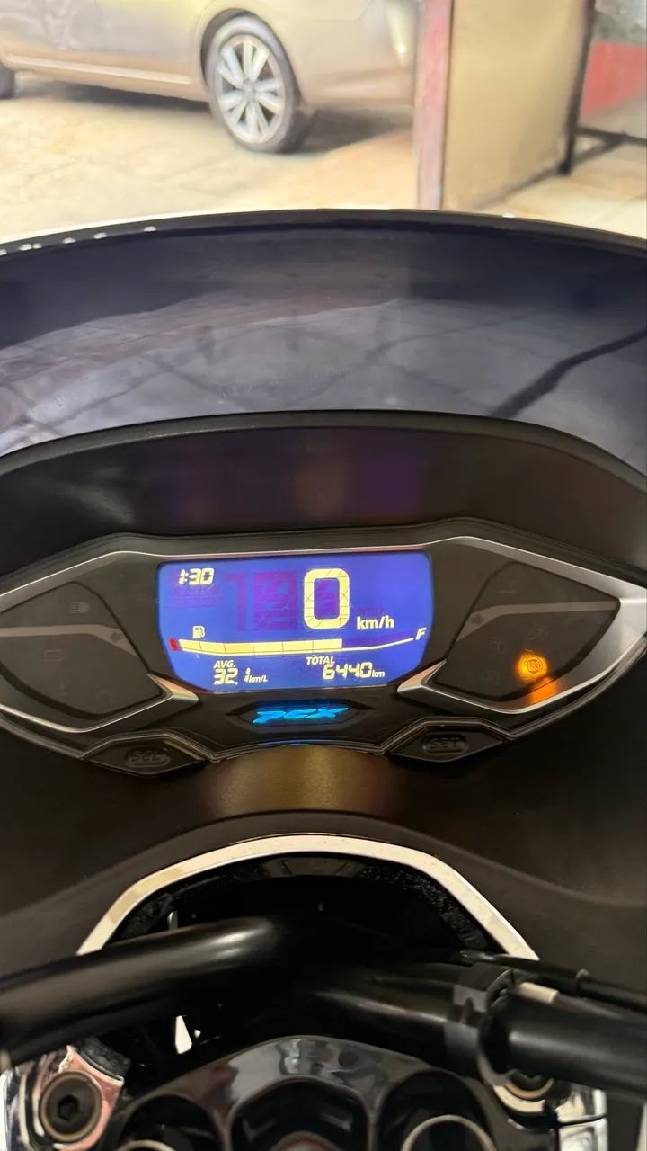Pcx 2024 baixo km - Foto 5